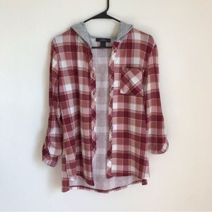 Urban Heritage Red Plaid Button Down Hoodie size Small